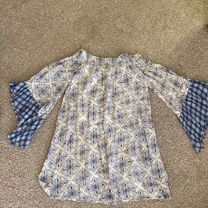 Forever 21 paisley off the shoulder blue and cream dress